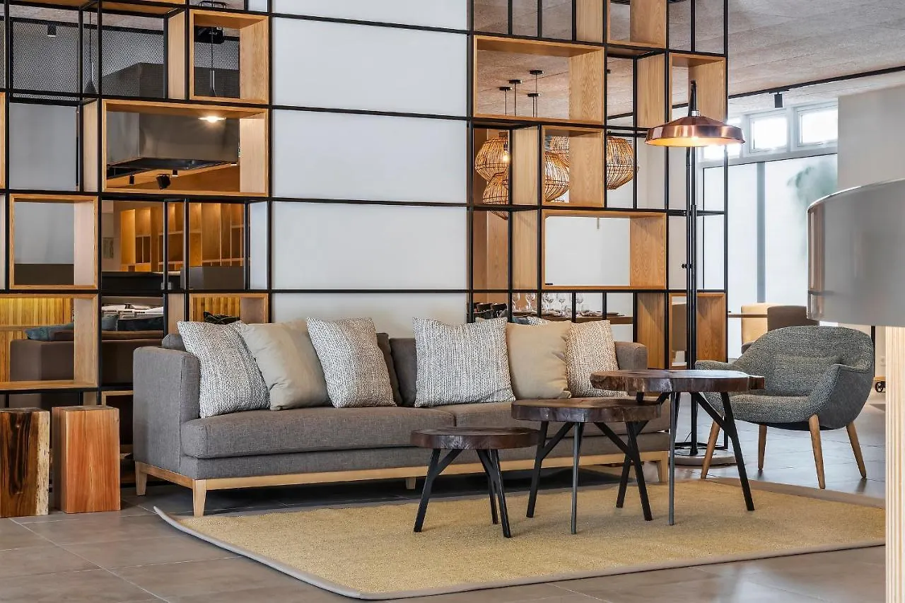The Patio Suite Hotel 阿尔布费拉