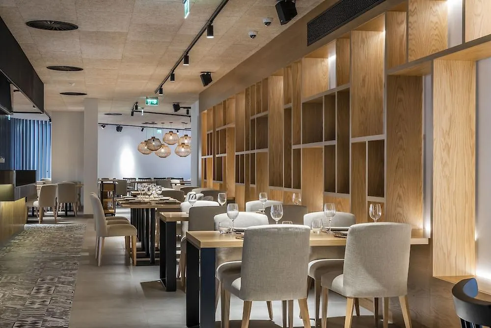 The Patio Suite Hotel 阿尔布费拉