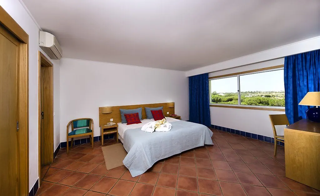 The Patio Suite Hotel 阿尔布费拉