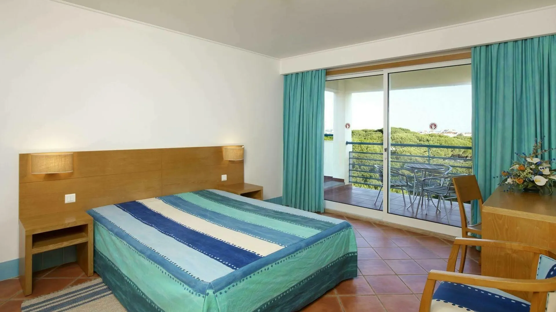 The Patio Suite Hotel Albufeira 4*,  Portugalia